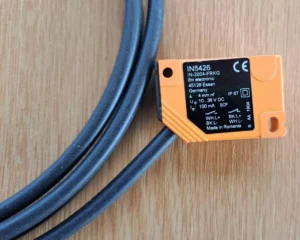 Mosca ME 765 01800 Initiator with Plug IN5426 Strapper 02 Mosca ME 765 01800 Initiator with Plug IN5426 Strapper 02