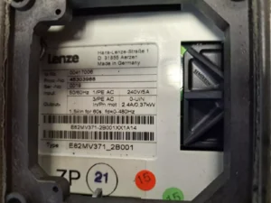 lenze E82MV371 2B001 inverter drive 03