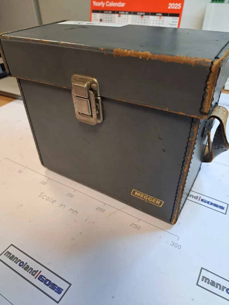 Megger Insulation & Continuity Tester #6