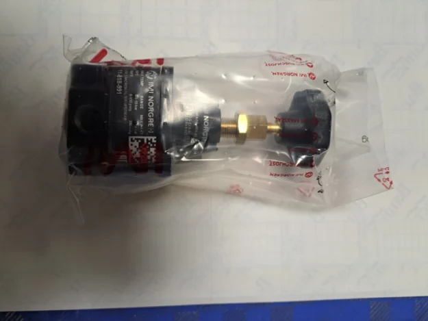 cropped IMI Norgren Regulator 11 818 9911.webp