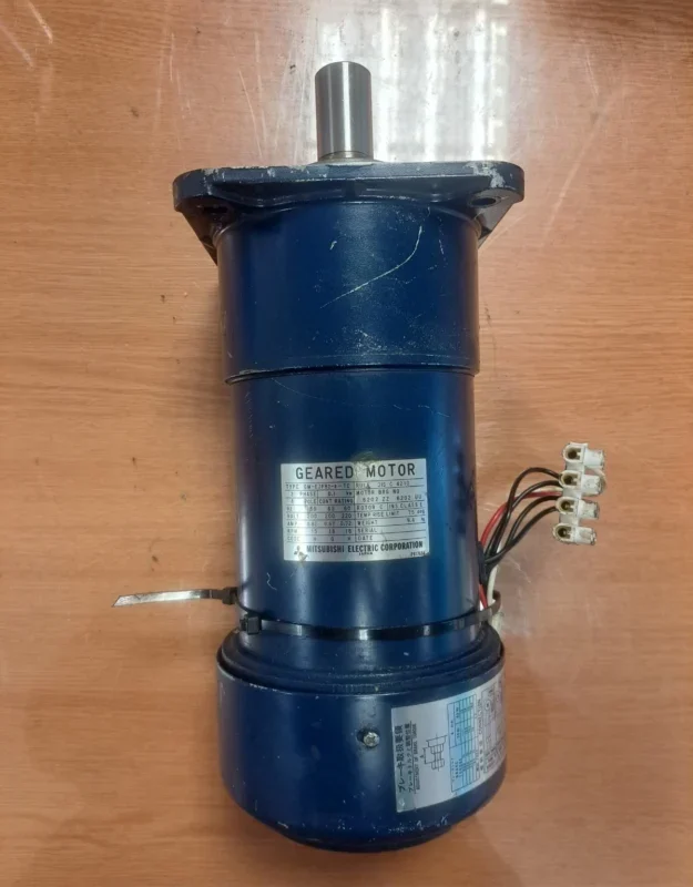 cropped Mitsubishi Geared Motor Type GM EJFB2 B TC RULE JIS C 42101.webp