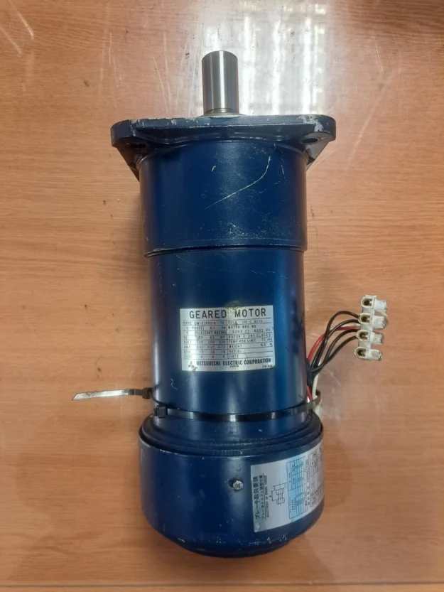 cropped Mitsubishi Geared Motor Type GM EJFB2 B TC RULE JIS C 42101.webp