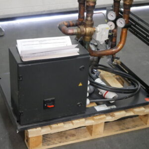 Cooling pump station